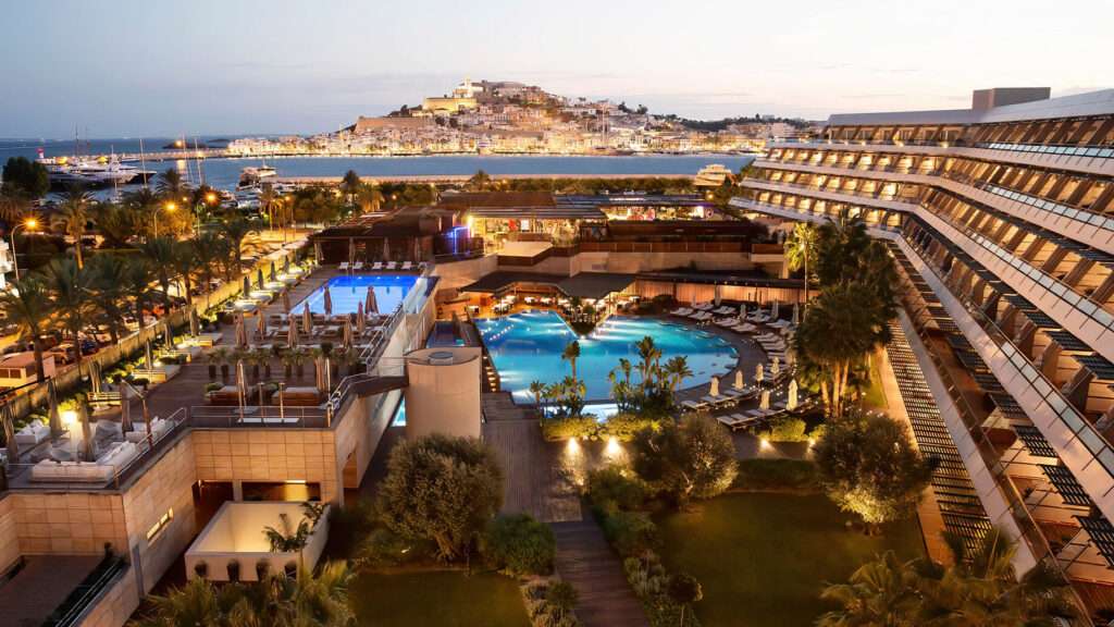 découvrez les meilleurs casinos à ibiza pour une expérience de jeu inoubliable alliant divertissement, ambiance festive et gains exceptionnels.